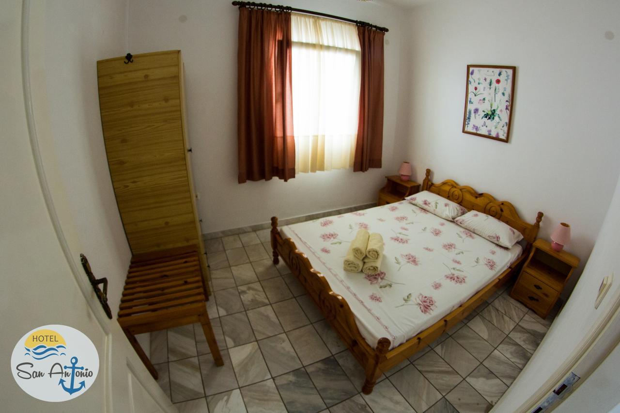 San Antonio Hotel & Apartments Megali Ammos  Exterior photo